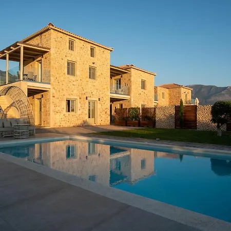 Katergo Luxury Villas Stoúpa Exteriér fotografie