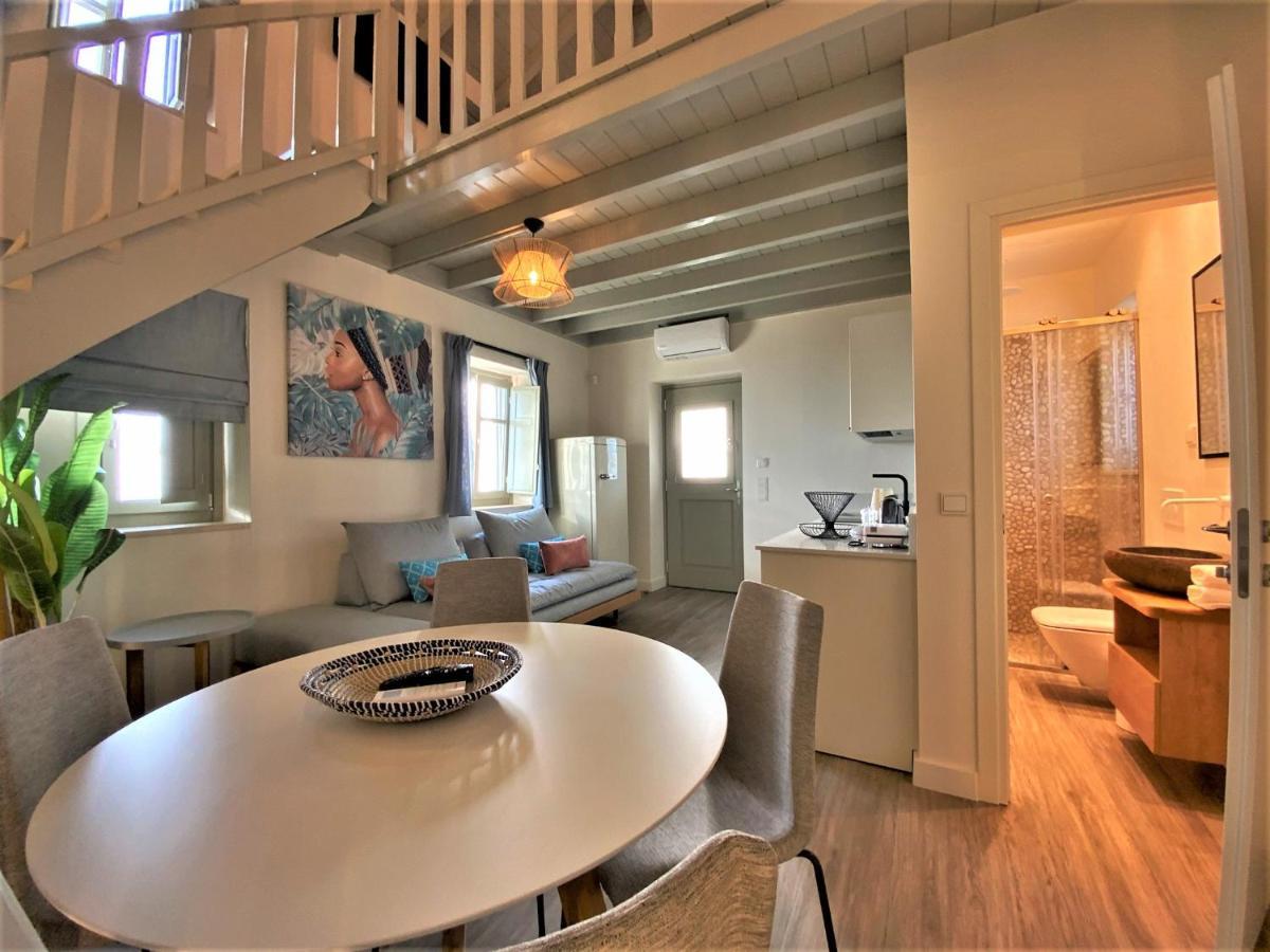 Katergo Luxury Villa *